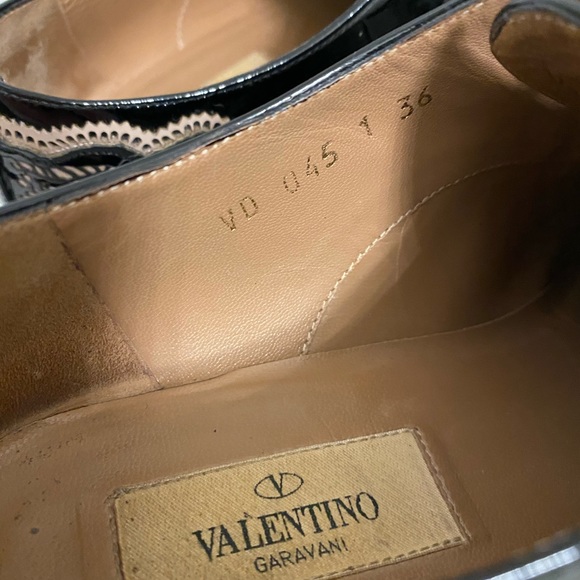Authentic Valentino patent leather shoes - Picture 6 of 10